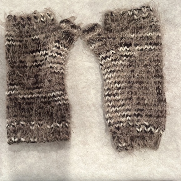Fingerless mits - Picture 6 of 6